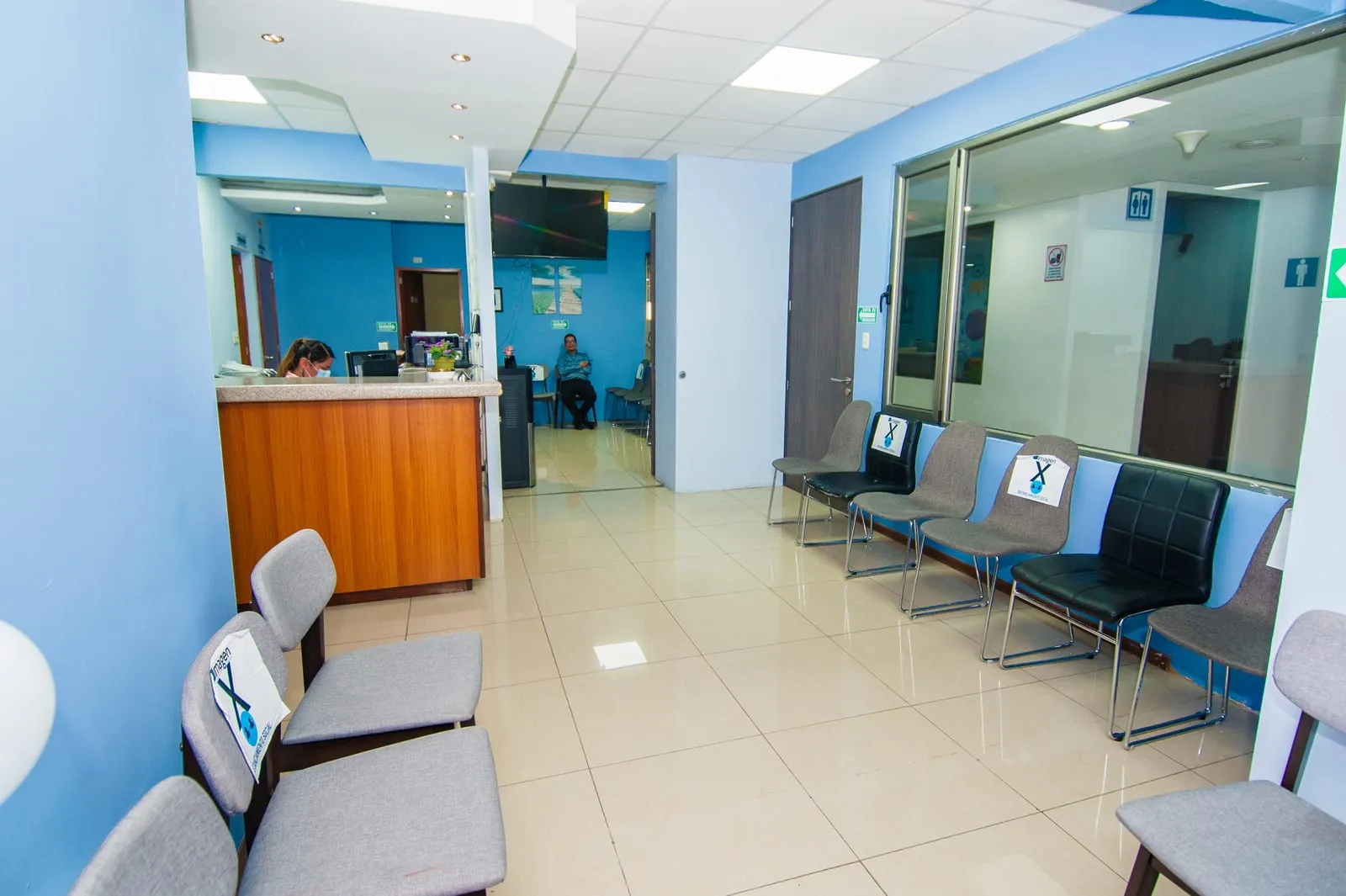 Sala de espera de la clínica